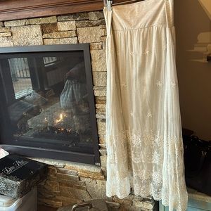 Sundance XL cream/beige lace and cotton knit maxi skirt